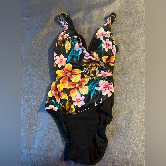 Longitude Other - Longitude floral one piece swimsuit size 10